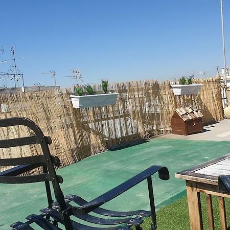 Ferienwohnung Καλινοβου 1 Κευελπιδων Πεδιον Αρεωσ Athen Exterior foto