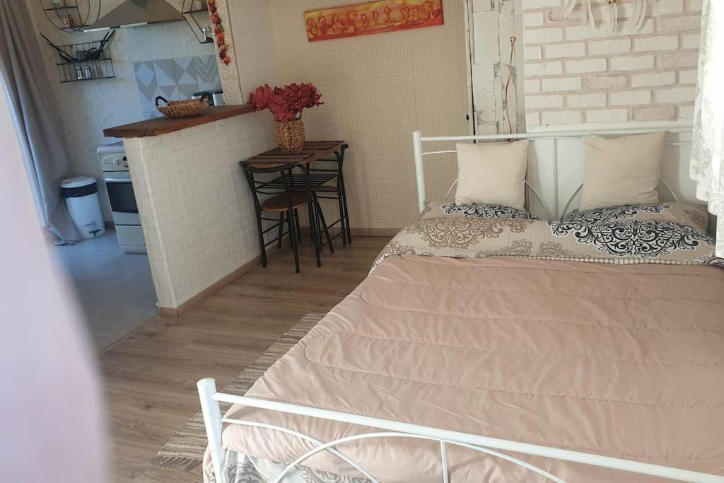 Ferienwohnung Καλινοβου 1 Κευελπιδων Πεδιον Αρεωσ Athen Exterior foto